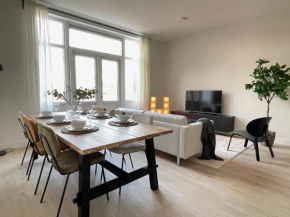 Happy 3 Bedroom Serviced Apartment 106m2 -MNL H-